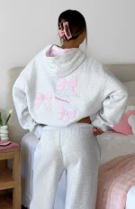 daydreamers-madeline-oversized-hoodie-grey-marle