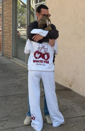 feel-the-love-oversized-hoodie-grey-marle