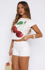 Honeymoon Lace White Short-2