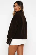 Love Is Blind Jacket Chocolate-3