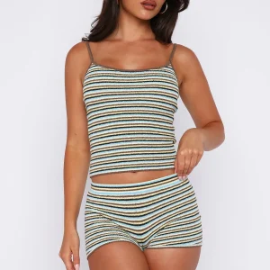 Volume Maxed Knit Booty Shorts Chocnana-1